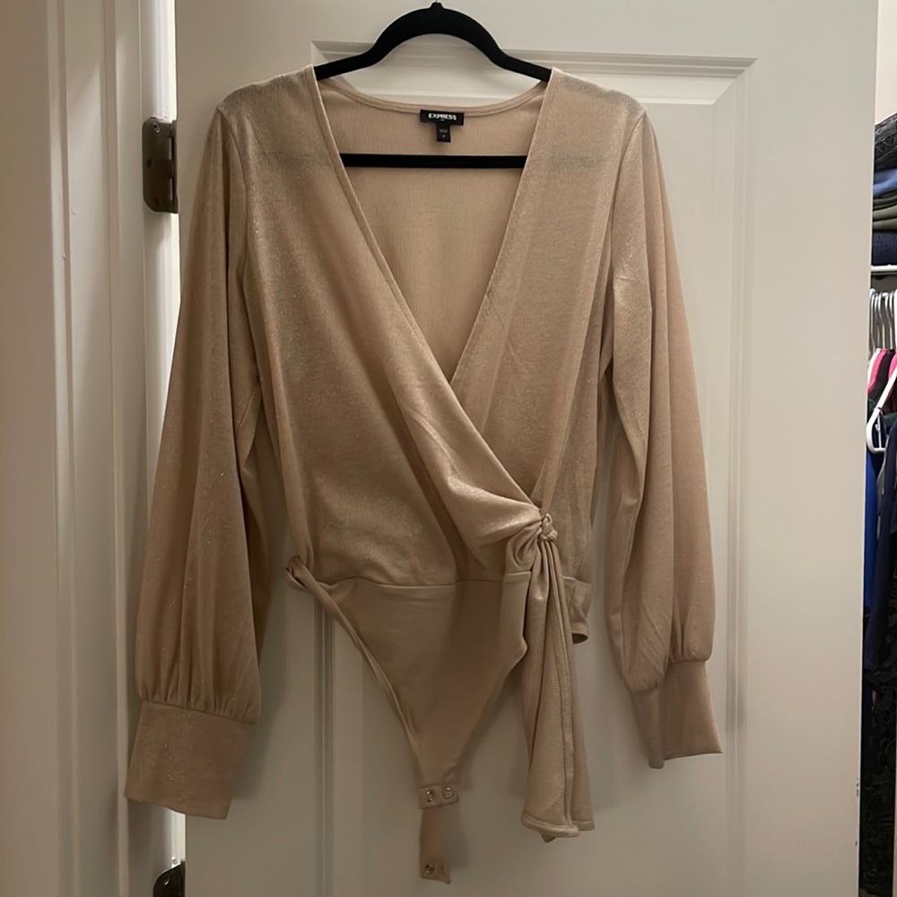 Gold Express body suit